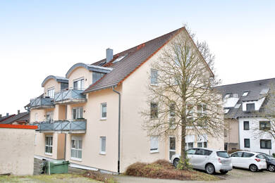 Wohnung zum Kauf 147.000 € 2 Zimmer 45 m² Dachgeschoss Oberderdingen Oberderdingen 75038