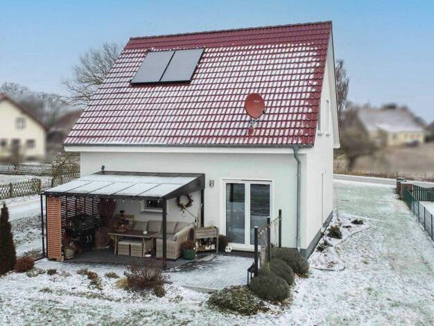 Sonstiges zum Kauf als Kapitalanlage geeignet 319.000 € 4 Zimmer 106 m² 1.370 m² Grundstück Neuhof Feldberger Seenlandschaft 17258