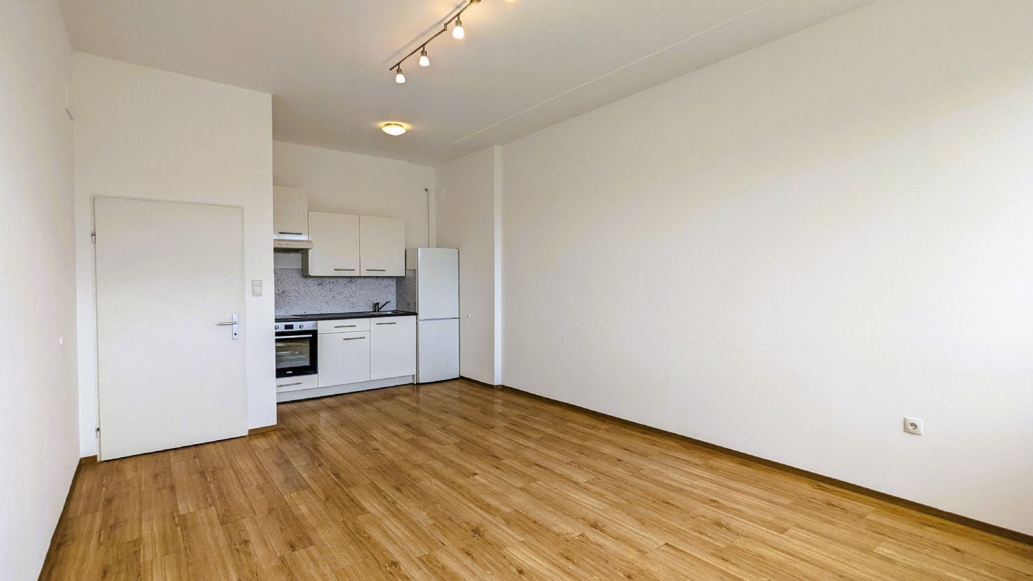 Wohnung zum Kauf 119.000 € 2 Zimmer 49,9 m²<br/>Wohnfläche 3.<br/>Geschoss Bernardin Wels 4600