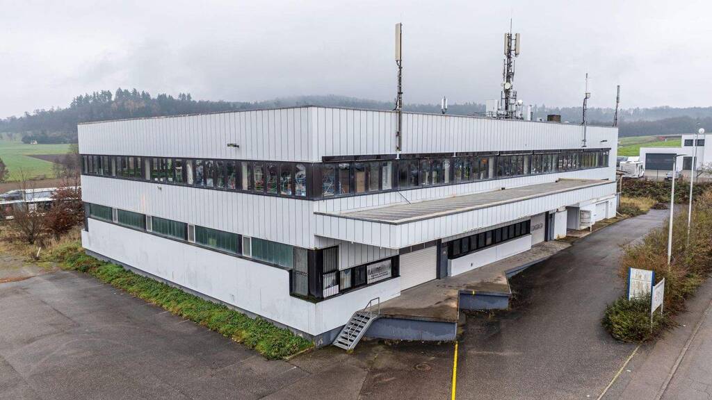 Produktionshalle zum Kauf 2.200.000 € 2.117 m² Lagerfläche Waldrems Backnang 71522