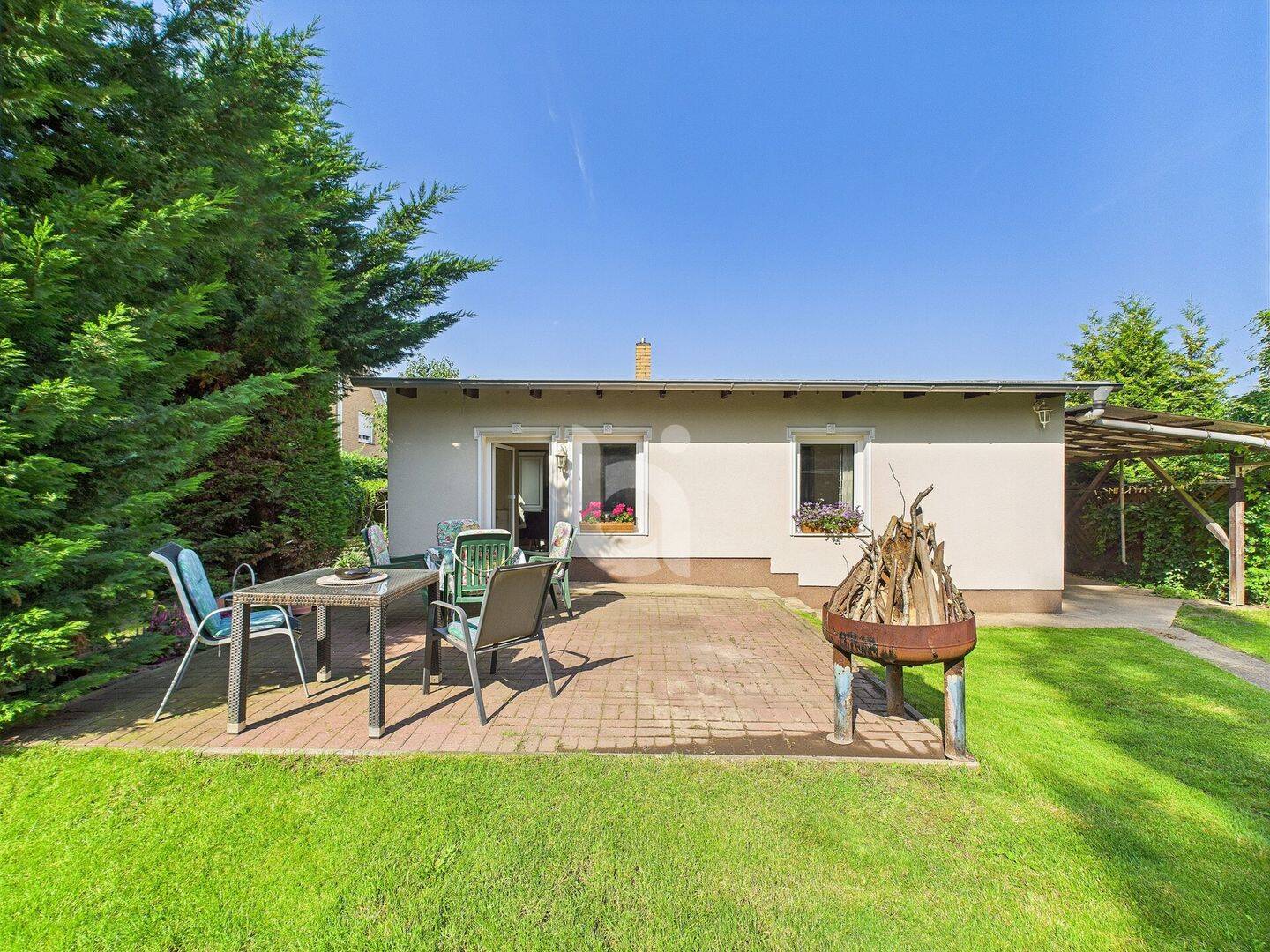 Property thumbnail 24