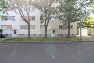 Wohnung zum Kauf 69.000 € 3 Zimmer 55,7 m² 1. Geschoss Nördliche Neustadt Halle (Saale) 06122