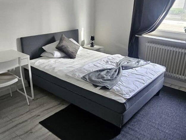 Studio zur Miete auf Zeit 360 € 1 Zimmer 12,1 m² Eckenheimer Landstraße 355 Eckenheim Frankfurt 60435