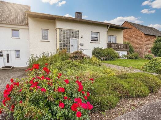 Mehrfamilienhaus zum Kauf 350.000 € 8 Zimmer 236 m² 663 m² Grundstück Wengerohr Wittlich 54516