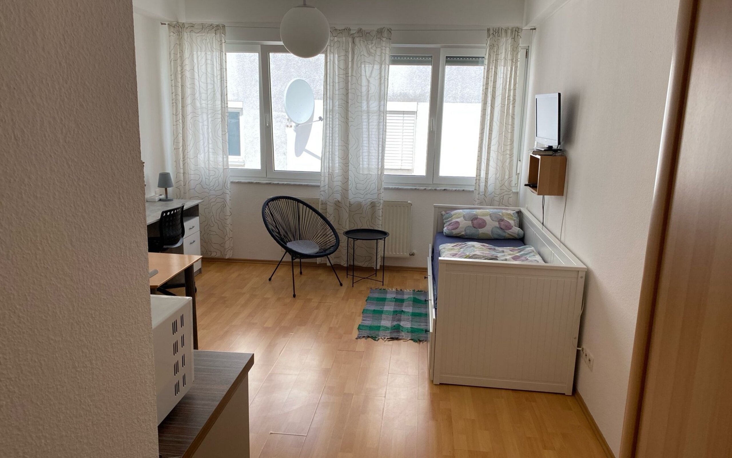 Wohnung zur Miete Wohnen auf Zeit 980 € 1 Zimmer 30 m²<br/>Wohnfläche 13.04.2025<br/>Verfügbarkeit Ruppmannstrasse 0 Wallgraben - West Stuttgart-Vaihingen 70565