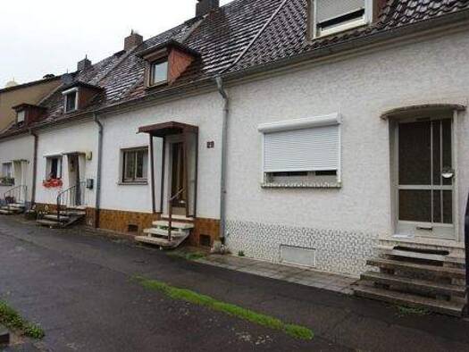 Einfamilienhaus zum Kauf 108.000 € 4 Zimmer 108 m² 149 m² Grundstück Stadtmitte Völklingen 66333