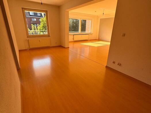Wohnung zur Miete 1.380 € 4 Zimmer 105,5 m² frei ab 01.09.2026 Quickborn 25451