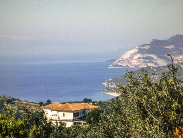 Einfamilienhaus zum Kauf provisionsfrei 420.000 € 7 Zimmer 253 m² 13.000 m² Grundstück Trohala 37006