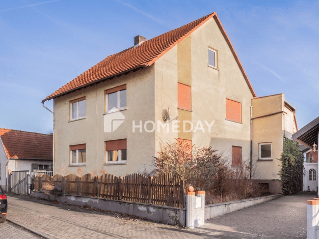 Einfamilienhaus zum Kauf 350.000 € 8 Zimmer 164,3 m² 381,3 m² Grundstück Berstadt Wölfersheim 61200