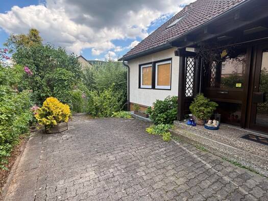 Einfamilienhaus zum Kauf 299.900 € 7 Zimmer 170 m² 624 m² Grundstück Niederndobrach Kulmbach 95326