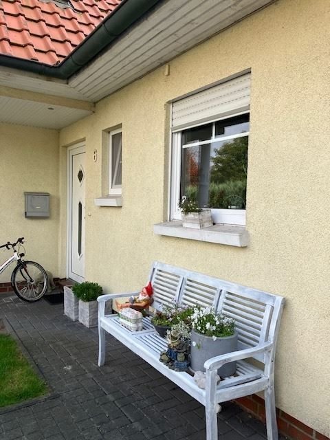 Doppelhaushälfte zum Kauf 329.000 € 4 Zimmer 109 m²<br/>Wohnfläche 352 m²<br/>Grundstück Edewecht Rastede 26188