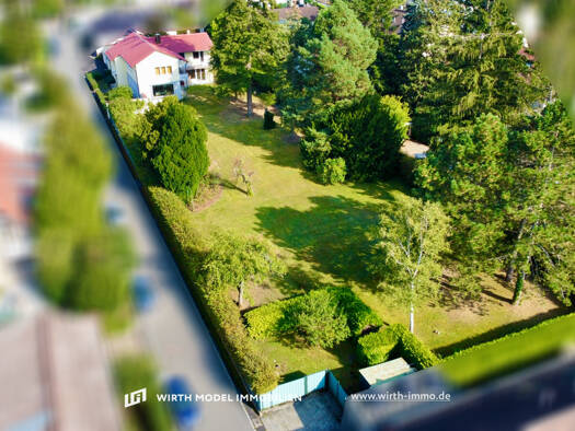 Einfamilienhaus zum Kauf 1.100.000 € 8 Zimmer 318 m² 2.926 m² Grundstück Schweinfurt 97422