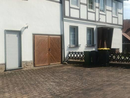 Einfamilienhaus zum Kauf provisionsfrei 175.000 € 9 Zimmer 320 m² frei ab sofort Neu-Berich Bad Arolsen 34454