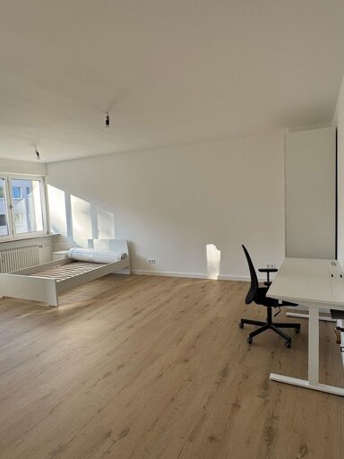 Wohnung zur Miete 600 € 4 Zimmer 19 m² 2. Geschoss frei ab 01.04.2025 Schulzenstraße 4 Spandau Berlin 13583