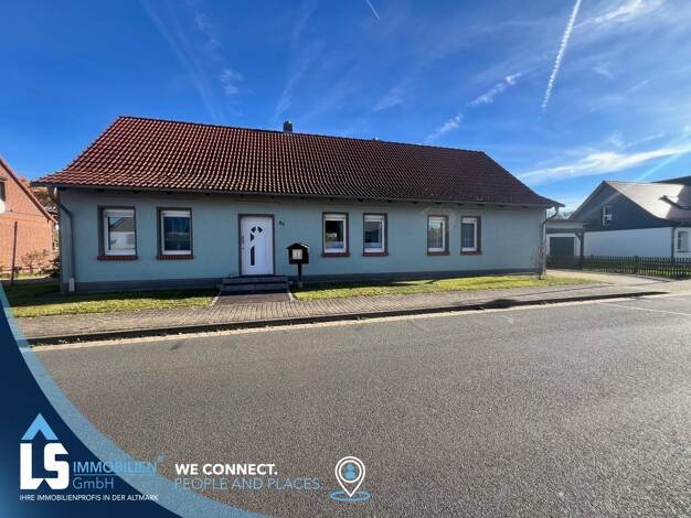 Haus zum Kauf 219.000 € 6 Zimmer 182 m² 658 m² Grundstück Bittkau 39517