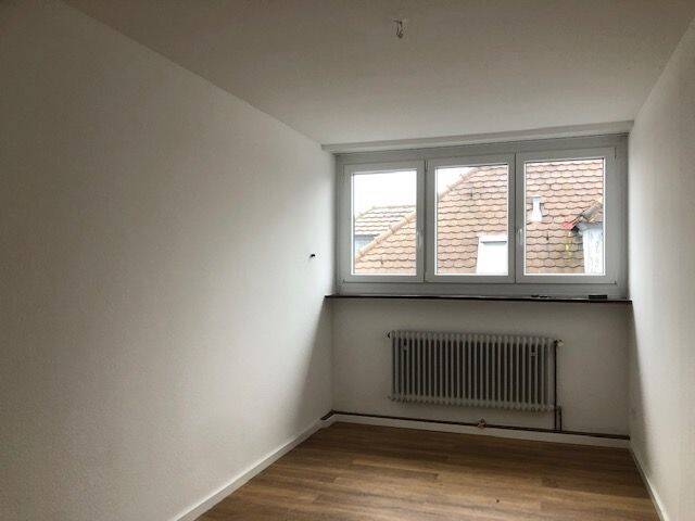 Charmante 3-Zimmer-Dach-Wohnung – Heilbronn – Vorschaubild 3
