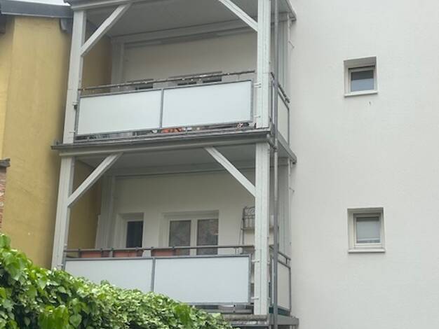 Wohnung zur Miete 890 € 3 Zimmer 89,4 m² Dachgeschoss, 2. Geschoss frei ab 01.08.2025 Langenstraße 60 Altstadt Stralsund 18439