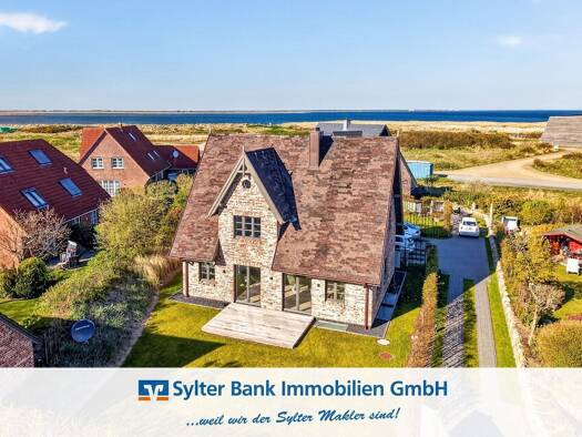 Einfamilienhaus zum Kauf - Erstbezug provisionsfrei 4.490.000 € 6 Zimmer 264 m² 614 m² Grundstück frei ab sofort List auf Sylt 25992
