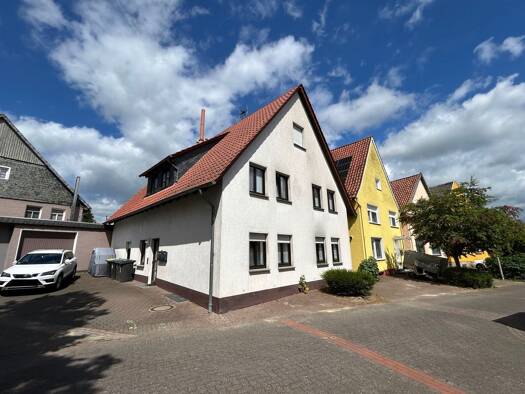 Mehrfamilienhaus zum Kauf 229.000 € 6 Zimmer 175 m² 331 m² Grundstück Barntrup 32683