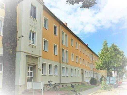 Wohnung zur Miete 530 € 3 Zimmer 75,7 m² Geschoss EG/2 frei ab 01.12.2026 Ebendorfer Straße 51 Stadtfeld Ost Magdeburg 39108