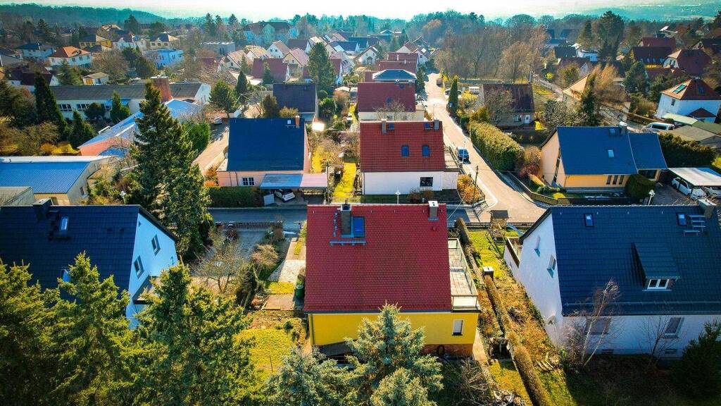 Einfamilienhaus zum Kauf 565.500 € 5 Zimmer 135 m² 596 m² Grundstück frei ab sofort Eigenheimring 4 Pappritz Dresden 01328