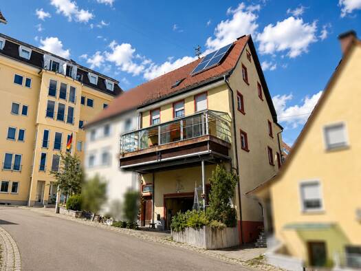 Doppelhaushälfte zum Kauf 279.000 € 8 Zimmer 180 m² 117 m² Grundstück frei ab 01.09.2026 Möhringen Tuttlingen / Möhringen 78532