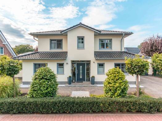 Einfamilienhaus zum Kauf provisionsfrei 599.000 € 7 Zimmer 196 m² 714 m² Grundstück Nordhorn Nordhorn 48527