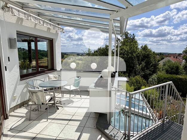 Reihenmittelhaus zum Kauf 338.000 € 4 Zimmer 137 m² 233 m² Grundstück Amberg Amberg 92224