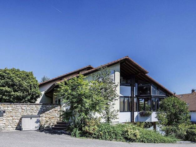 Mehrfamilienhaus zum Kauf provisionsfrei 1.400.000 € 12,5 Zimmer 406 m² 631 m² Grundstück Augster Strasse 4 Herten Rheinfelden-Herten (Baden) 79618
