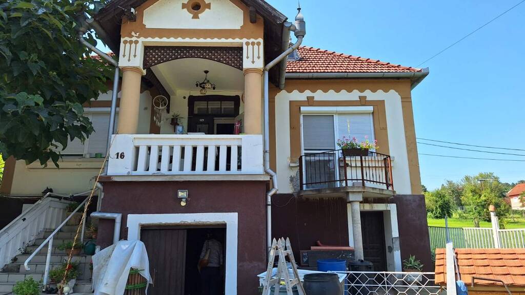 Haus zum Kauf 510.000 € 7 Zimmer 193 m² 4.460 m² Grundstück Ábrahámhegy