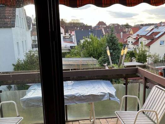 Wohnung zur Miete 1.100 € 2 Zimmer 50 m² Geschoss 2/3 frei ab sofort Sachsenstraße 18 Zuffenhausen Stuttgart 70435