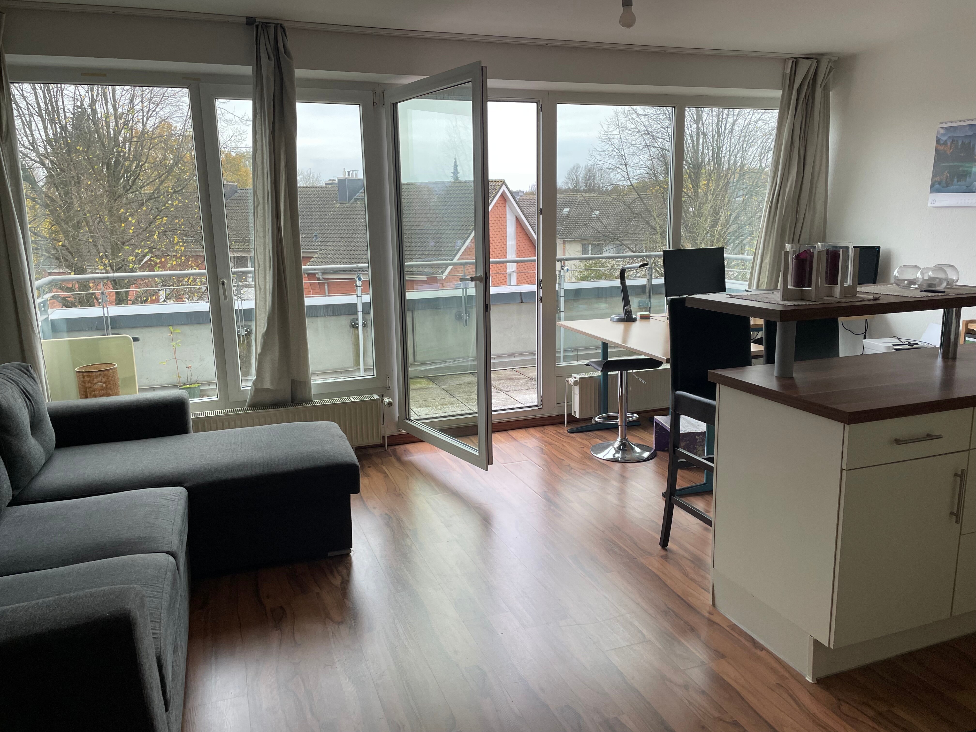 Penthouse zur Miete 558 € 1 Zimmer 41 m²<br/>Wohnfläche 3.<br/>Geschoss ab sofort<br/>Verfügbarkeit Heidekamp 19 Am Reesenbüttel Ahrensburg 22926