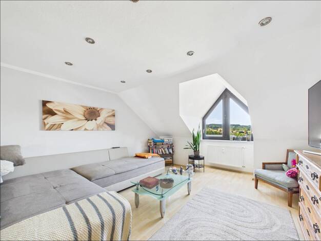 Wohnung zum Kauf 369.000 € 3 Zimmer 83,5 m² Dachgeschoss Hösbach Hösbach 63768