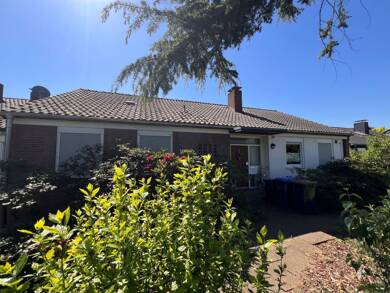 Haus zum Kauf 325.000 € 4,5 Zimmer 112 m² 588 m² Grundstück frei ab sofort Friedrichsfeld Voerde (Niederrhein) 46562