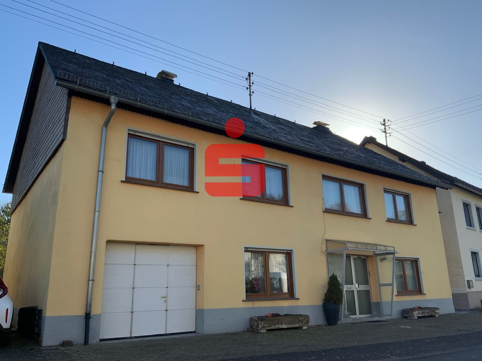 Mehrfamilienhaus zum Kauf 235.000 € 7 Zimmer 183 m²<br/>Wohnfläche 828 m²<br/>Grundstück Lünebach 54597