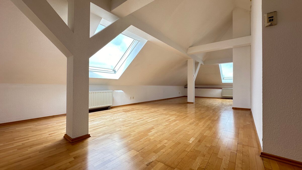 Maisonette zum Kauf 228.000 € 3 Zimmer 88,4 m²<br/>Wohnfläche 3.<br/>Geschoss Wilhelmstraße 9 St. Leonhard Nürnberg 90439