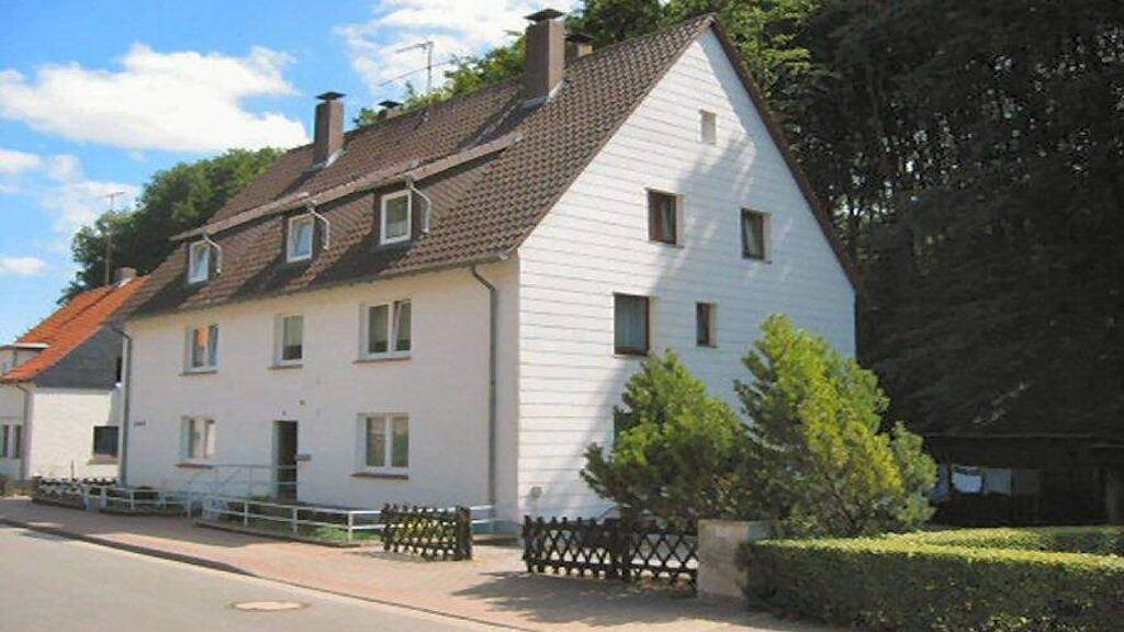 Wohnung zur Miete 374 € 5 Zimmer 53,5 m² 1. Geschoss frei ab sofort Brökelner Str. 24 Hehlen 37619