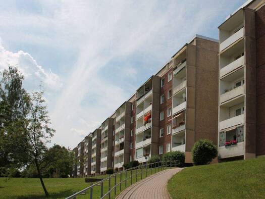 Wohnung zur Miete 405 € 4 Zimmer 80,9 m² 4. Geschoss Jenaer Straße 16 Lusan Gera 07549