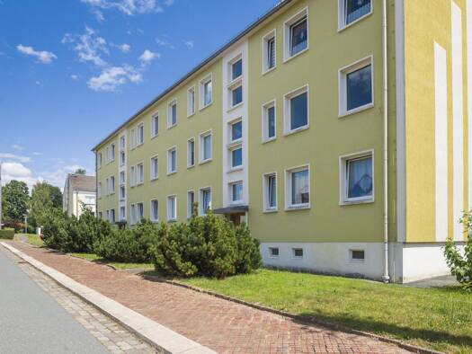 Wohnung zur Miete 346 € 3 Zimmer 57,7 m² frei ab sofort Pausa Pausa-Mühltroff 07952
