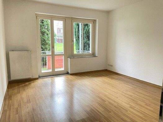 Wohnung zur Miete 335 € 2 Zimmer 54 m² EG frei ab sofort Blücherstraße 10 Lutherviertel Chemnitz 09126