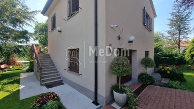 Haus zum Kauf 549.000 € 6 Zimmer 200 m² 3.300 m² Grundstück Pazin 52000