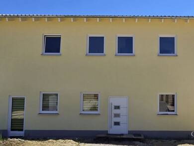 Haus zum Kauf 2.650.000 € 5,5 Zimmer 200 m² 3.579 m² Grundstück Pfeffenhausen Pfeffenhausen 84076