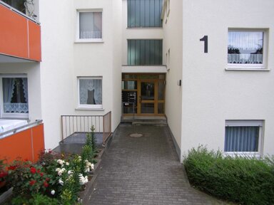 Wohnung zur Miete 397 € 3 Zimmer 72,1 m² EG Geisaer Straße 1 Niesig Fulda 36039