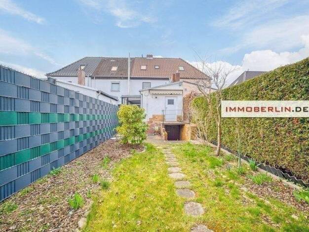 Haus zum Kauf 465.000 € 3 Zimmer 100 m² 286 m² Grundstück frei ab sofort Wittenau Berlin 13437