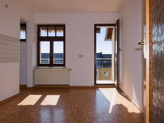 Wohnung zur Miete 300 € 2 Zimmer 60,1 m² 3. Geschoss Wettengelstraße 8 Greiz Greiz 07973