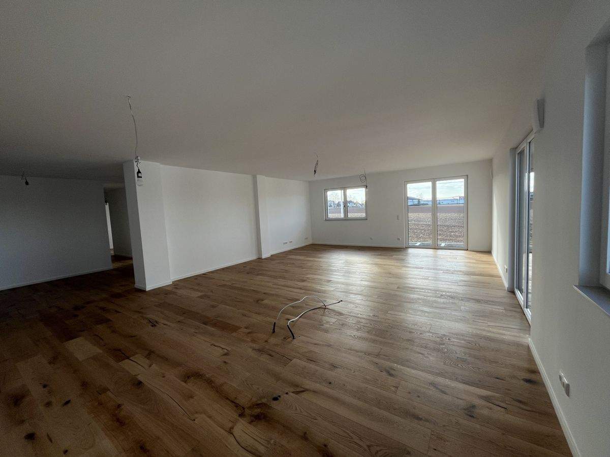 Immobilie in Speichersdorf - "Moderne klimafreundliche Neubauwohnung - bereits vermietet mit nachhaltiger und langfristiger Perspektive - Naturstadt Speichersdorf" - Bild 4