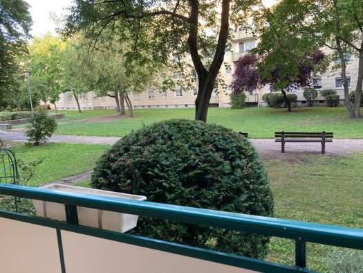 Wohnung zur Miete 331 € 2 Zimmer 52,9 m² EG Alfred-Delp-Ring 30 Roter Berg Erfurt 99087