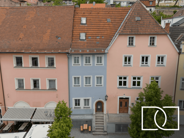 Haus zum Kauf 329.000 € 7 Zimmer 211 m² 90,3 m² Grundstück Kulmbach Kulmbach 95326