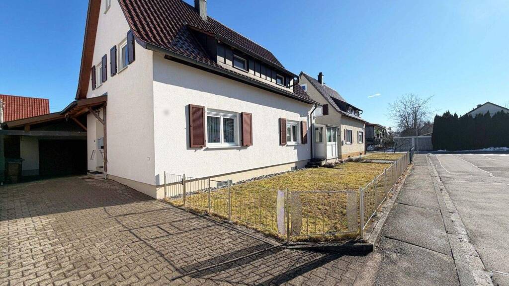 Einfamilienhaus zum Kauf 399.000 € 5 Zimmer 151,4 m² 406 m² Grundstück Trossingen 78647