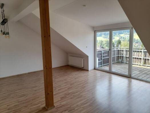 Wohnung zur Miete 610 € 3 Zimmer 93 m² 1. Geschoss frei ab sofort Grafenauer Straße 39 Freyung 94078